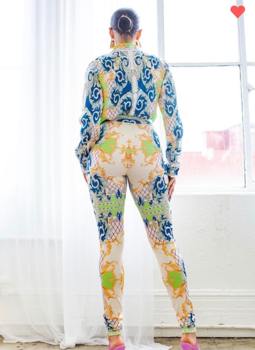 Women’s woven 2 piece leggings set (off white)