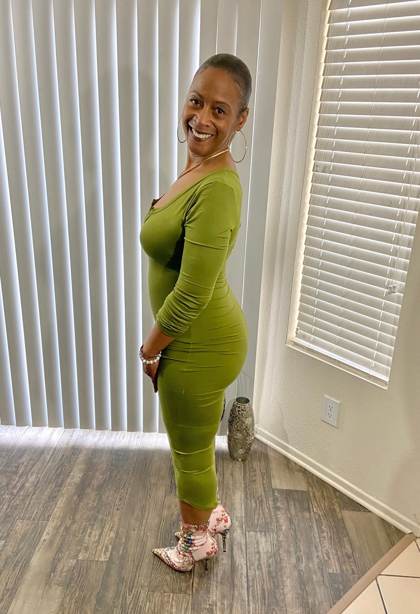 Gorgeous in Green!! Plus sizes also available