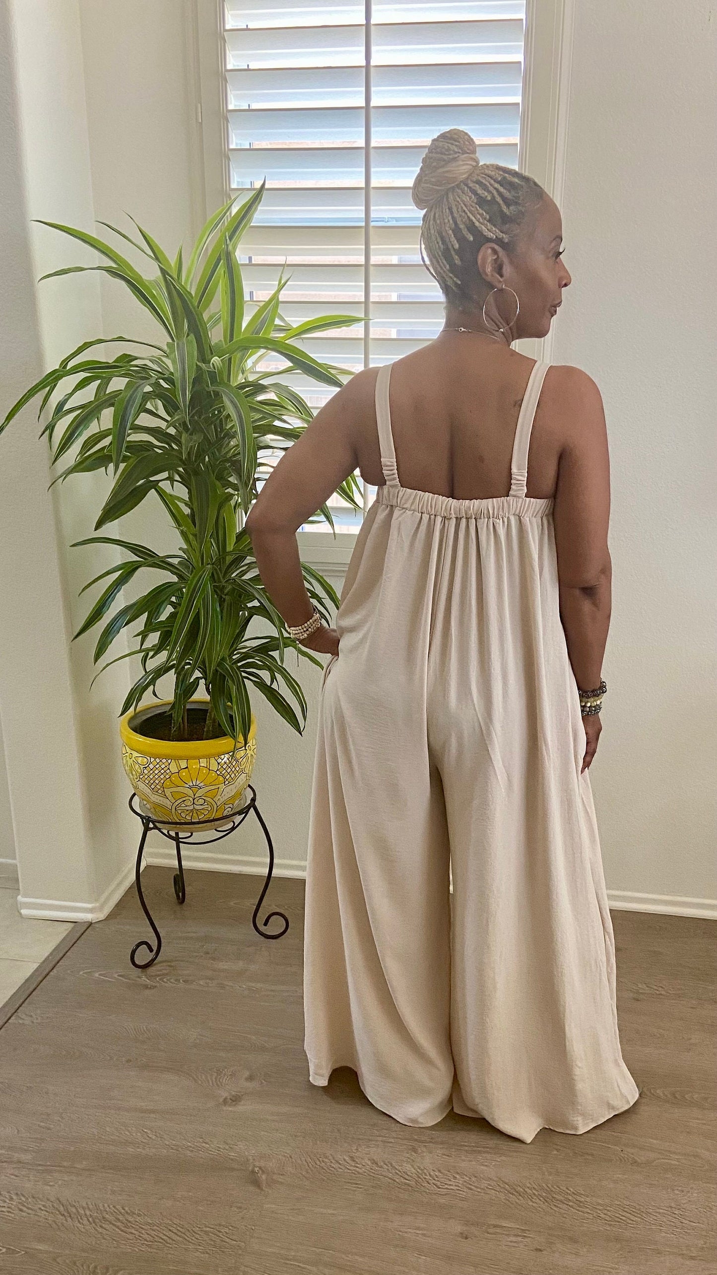 Women's Casual Loose Sleeveless Jumpsuit